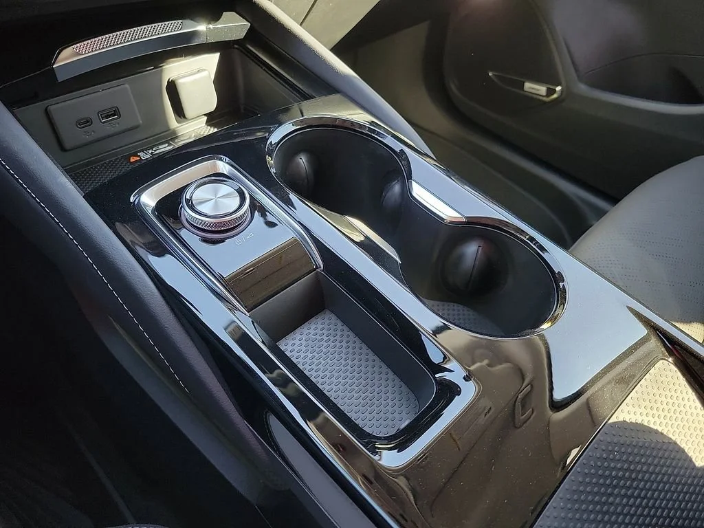 2026 Buick Envision Sport Touring - Photo 25