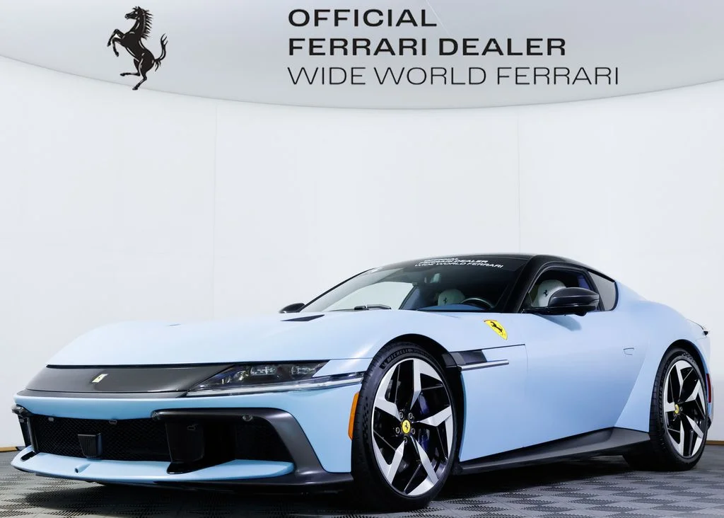 2025 Ferrari 12Cilindri -'s photo