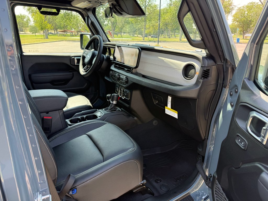 New 2026 Anvil Clear-Coat Exterior Paint Jeep Sport S image 9