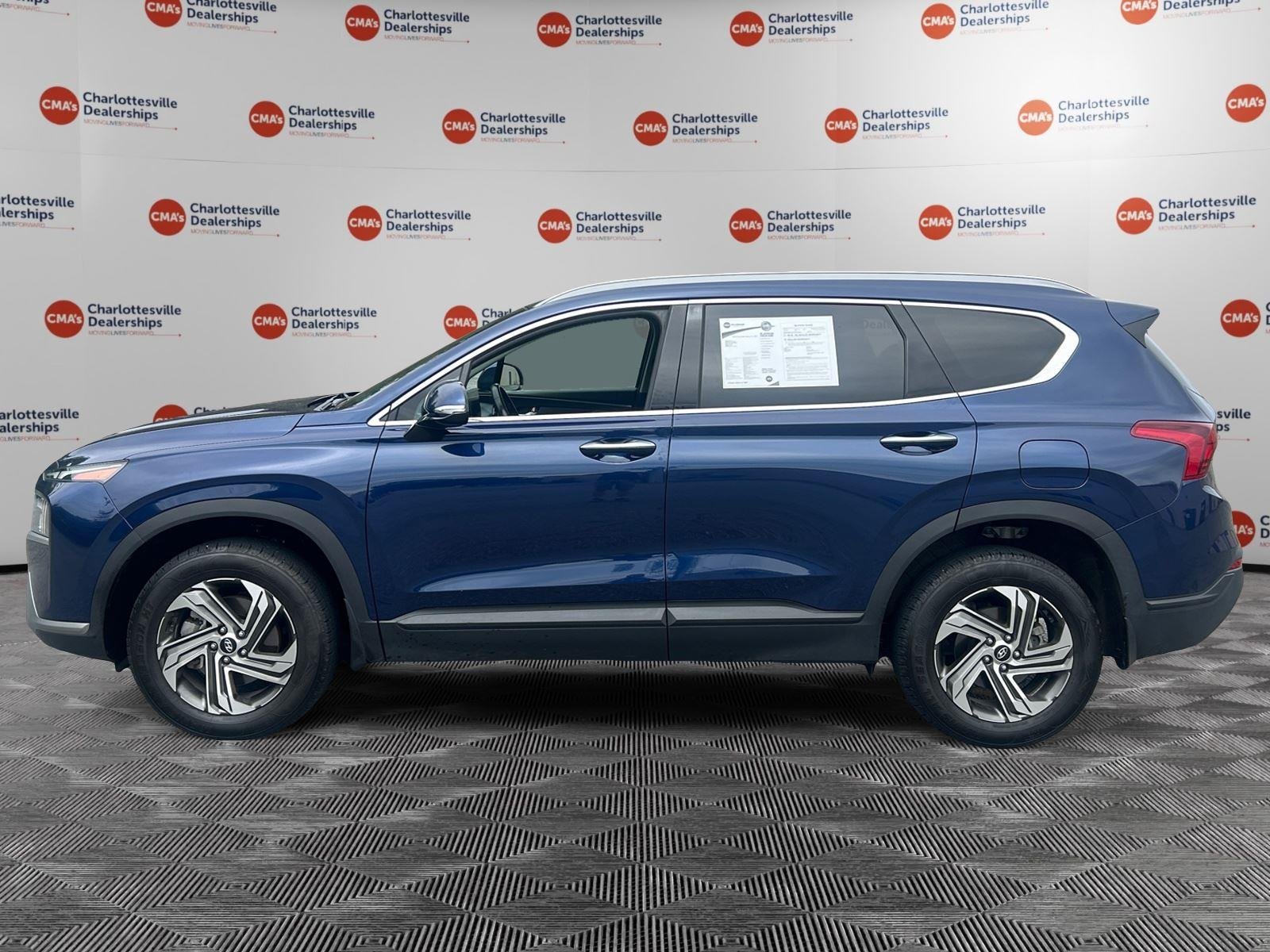 Used 2023 Stormy Sea Hyundai SEL image 2