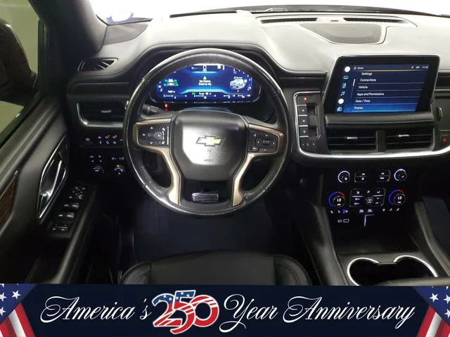 Used 2022 Red Chevrolet High Country image 17