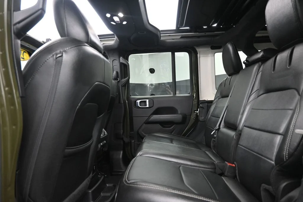 Used 2022 Green Jeep Unlimited Sahara 4xe image 13
