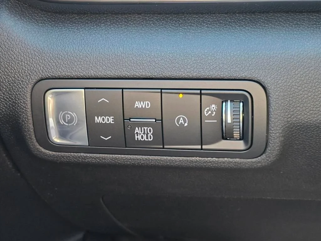 New 2026 Summit White GMC AT4 image 16