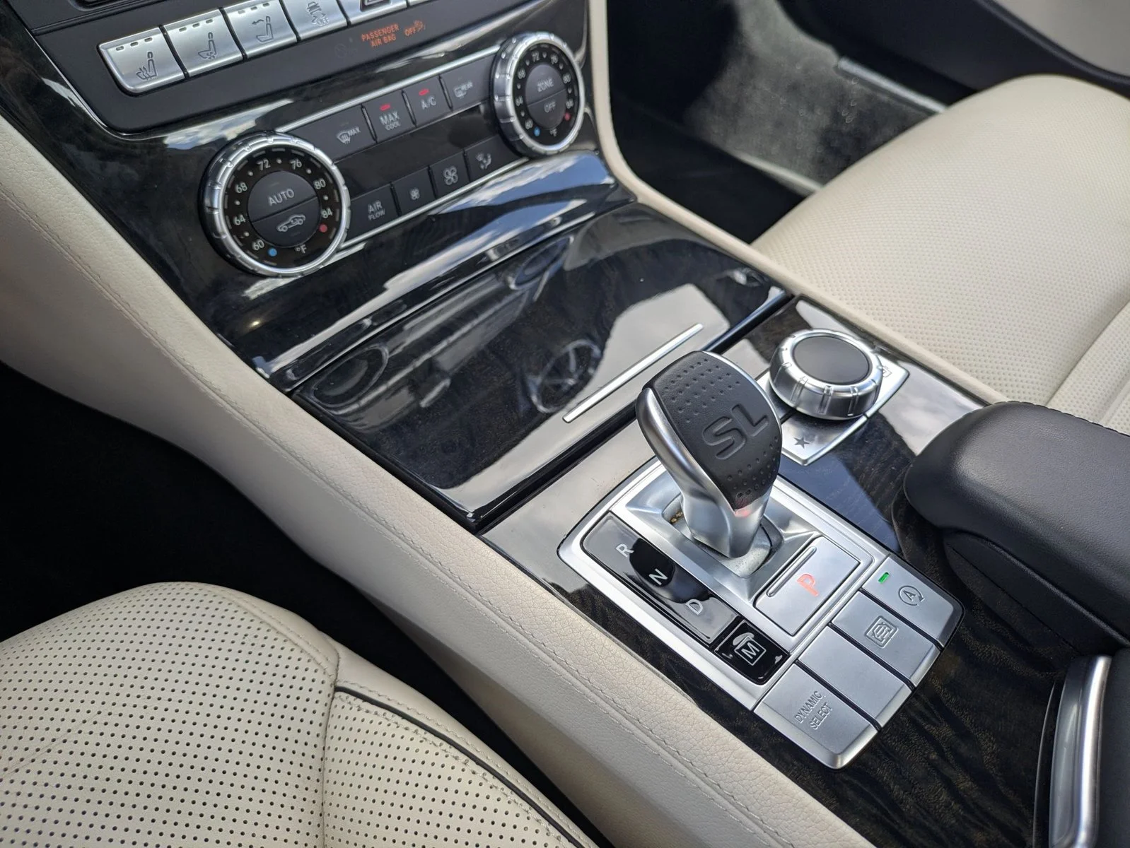 Used 2017 Selenite Grey Metallic Mercedes-Benz SL 450 image 12