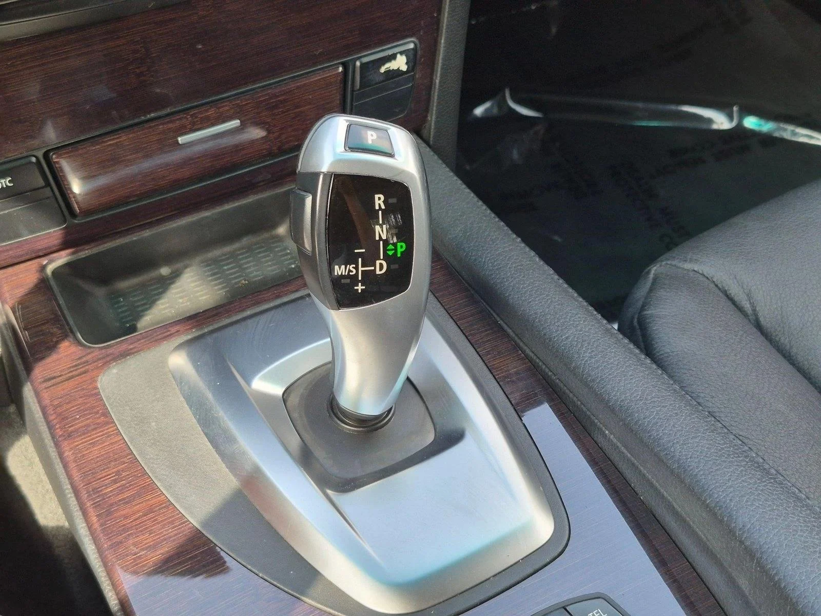 Used 2009 Alpine White BMW 528i image 12