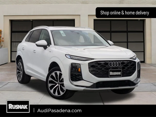 2026 Audi Q3 S line