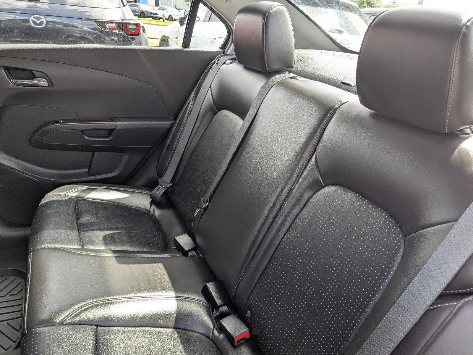 2020 Chevrolet Sonic Premier - Photo 14