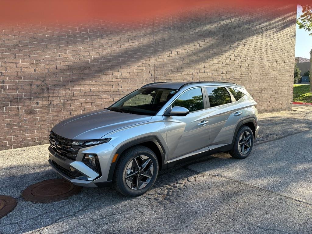New 2026 Shimmering Silver Hyundai SEL FWD image 1
