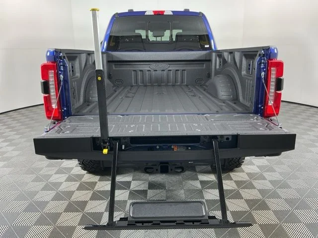 New 2026 Argon Blue Metallic Ford XLT image 8