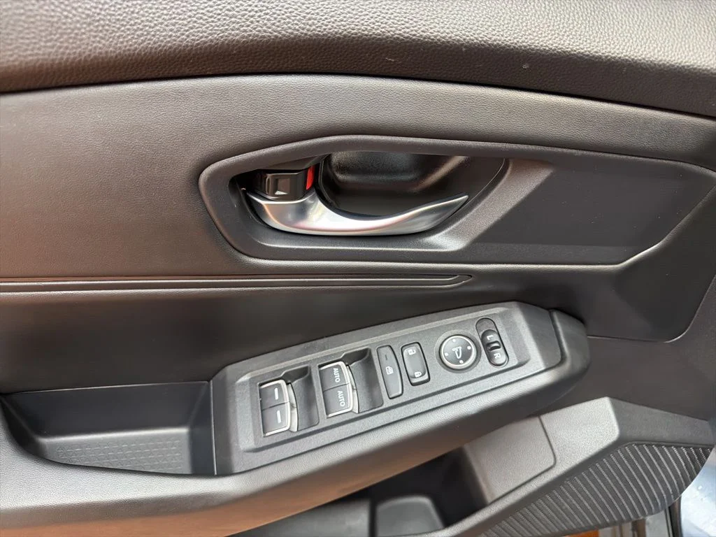 Used 2024 Gray Honda EX image 22