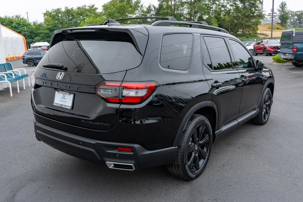 Certified Used 2025 Crystal Black Pearl Honda AWD Black Edition image 14