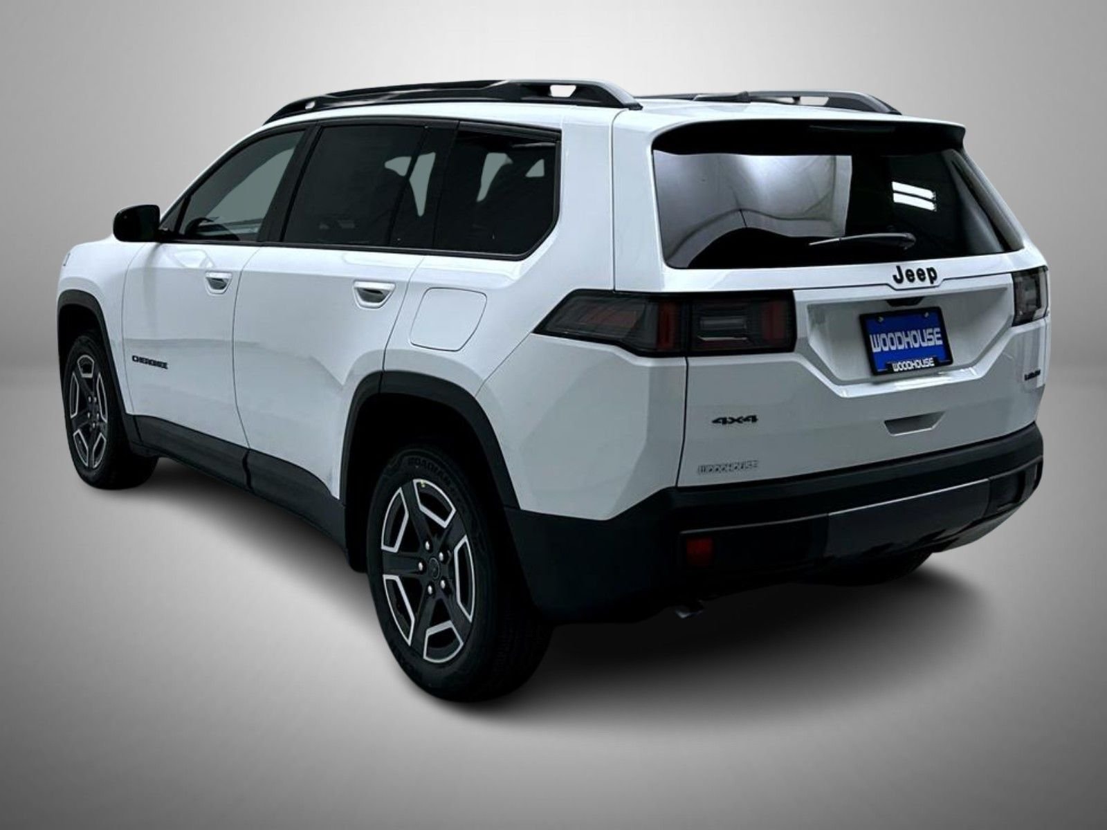New 2026 Bright White Clear-Coat Exterior Paint Jeep Laredo image 7