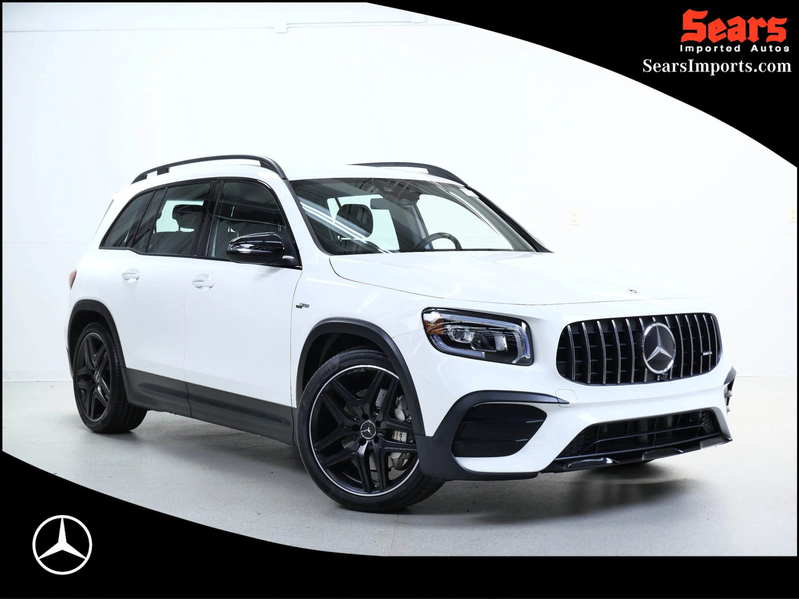 Used 2022 Polar White Mercedes-Benz AMG® GLB 35 4MATIC SUV image 1