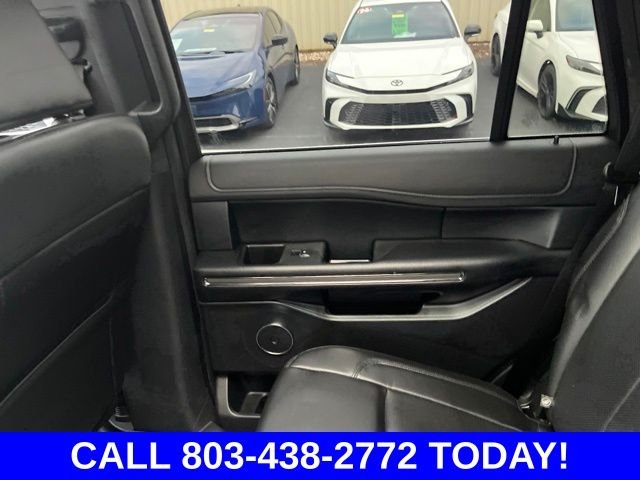 Used 2021 Black Ford XLT image 16