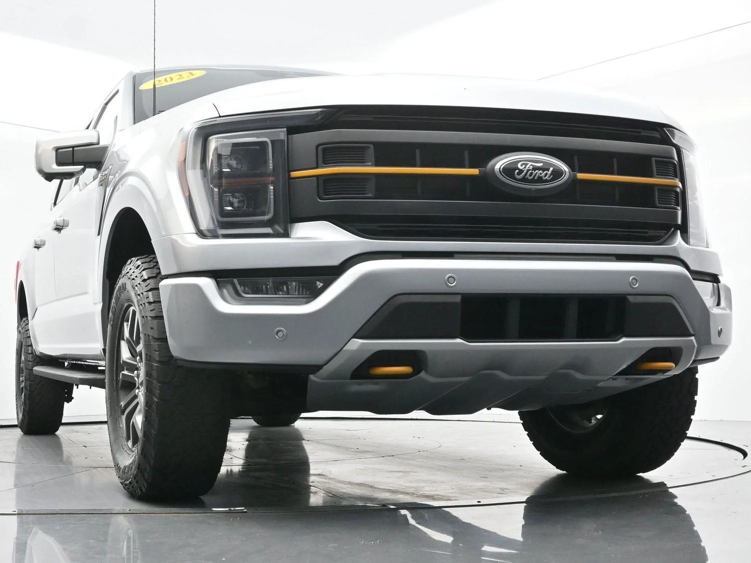 Used 2023 Iconic Silver Ford Tremor image 49