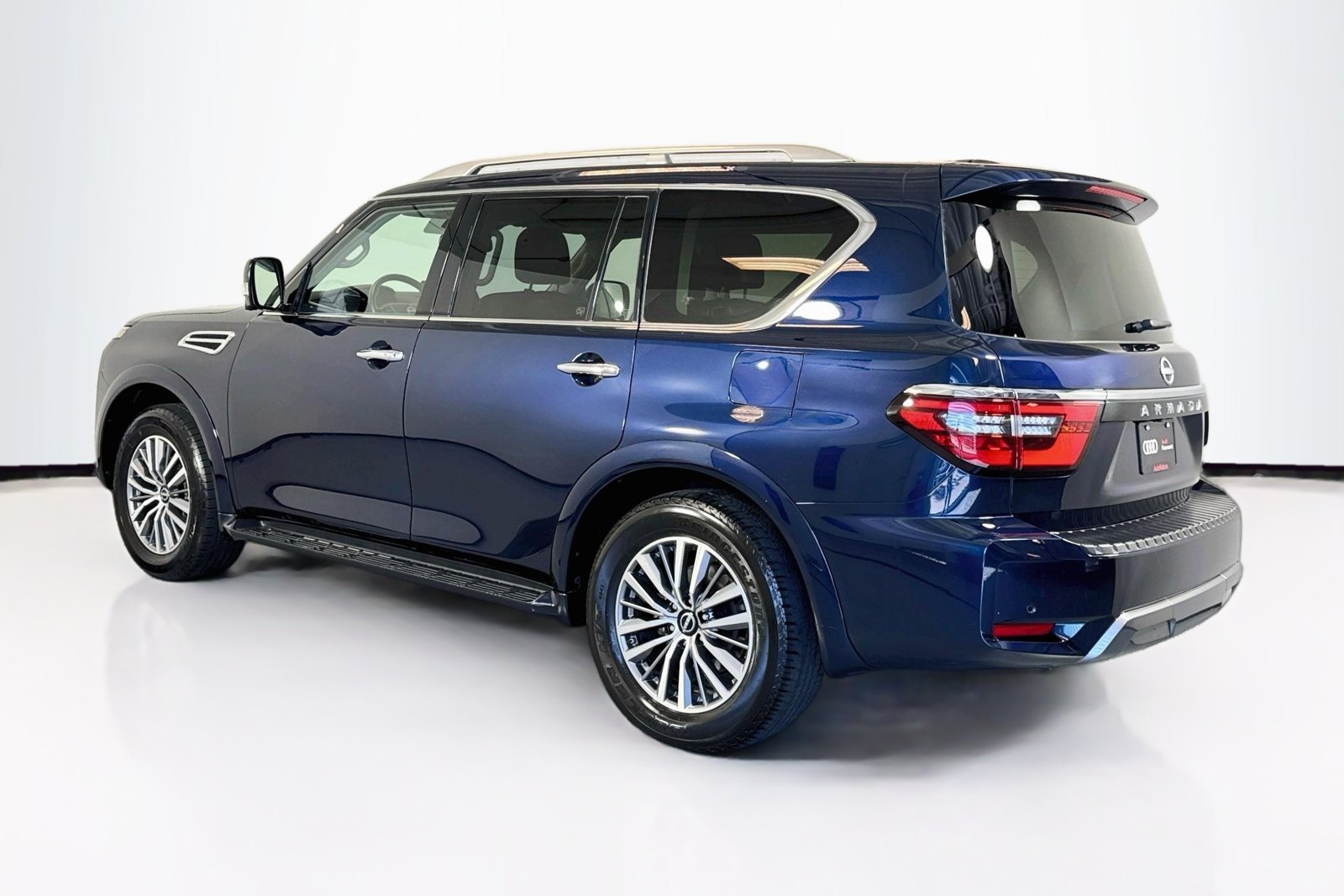 Used 2024 Hermosa Blue Pearl Nissan SL image 7
