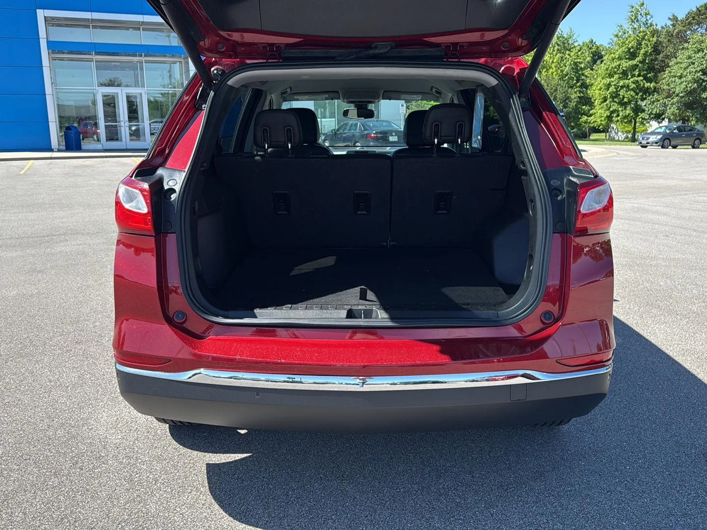 Used 2020 Cajun Red Tintcoat Chevrolet Premier image 12