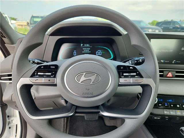 New 2026 Serenity White Pearl Hyundai  image 19