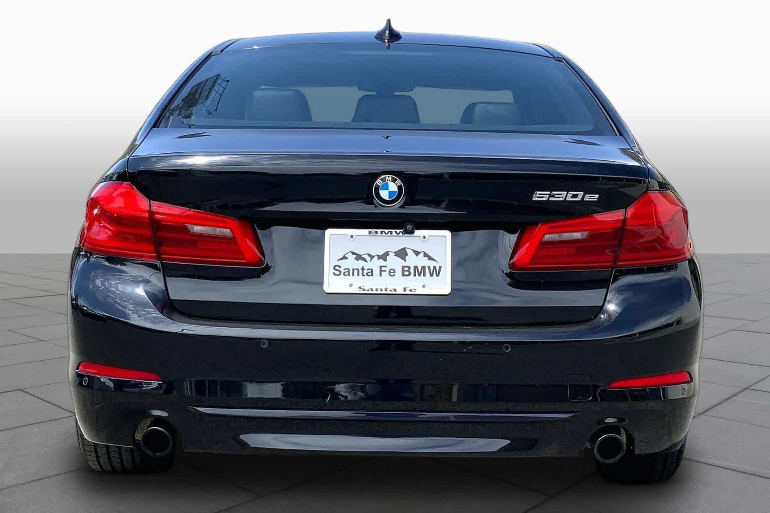 Used 2018 Black Sapphire Metallic BMW 530e xDrive iPerformance image 4