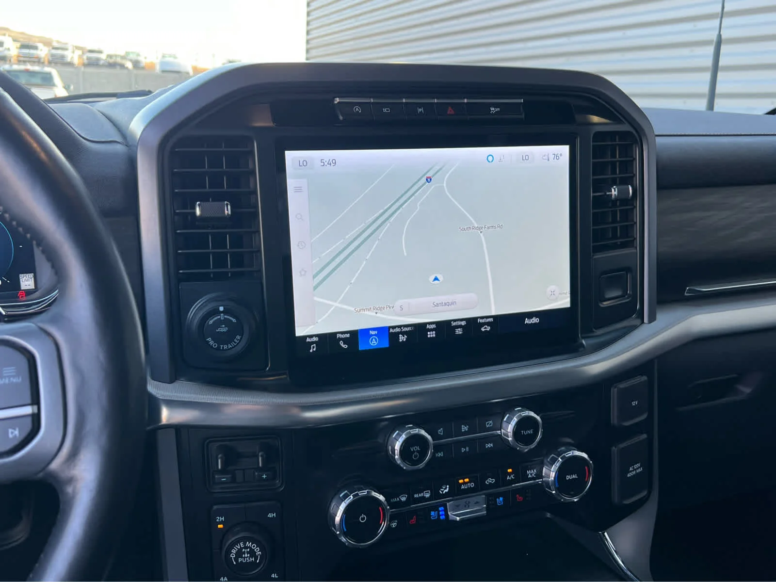 Used 2024 Avalanche Ford LARIAT image 36