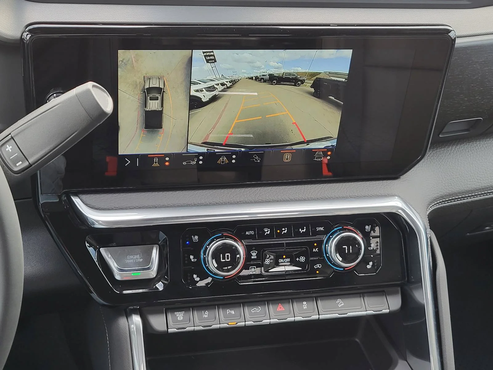 2026 GMC Sierra 2500HD Denali - Photo 11