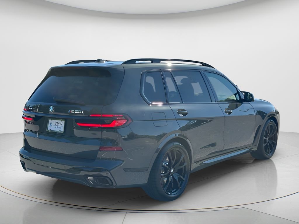 New 2027 Dravit Grey Metallic BMW M60i image 5