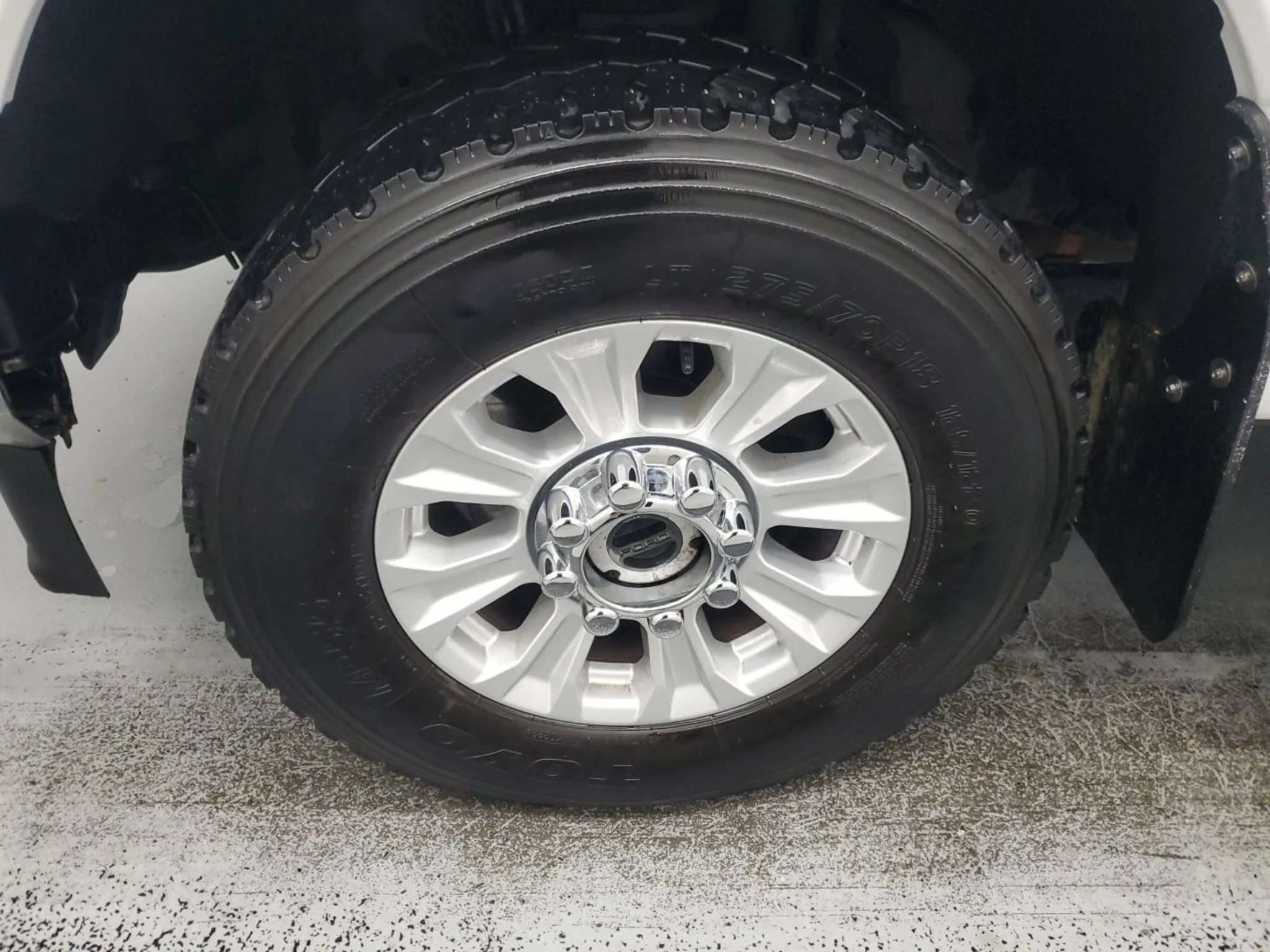 Used 2021 Oxford White Ford XLT image 7