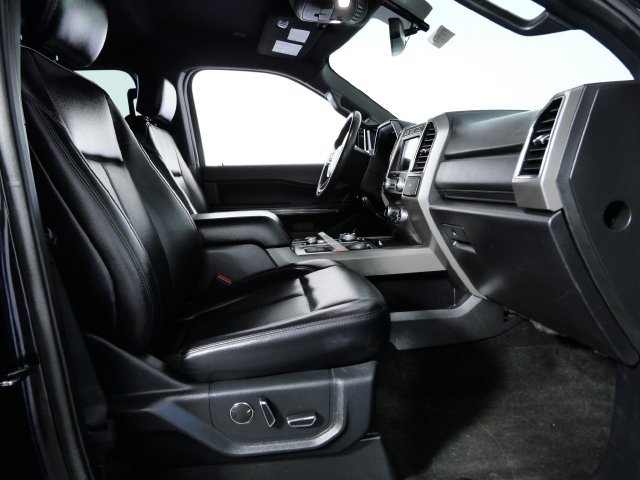 Used 2019 Black Ford XLT image 10