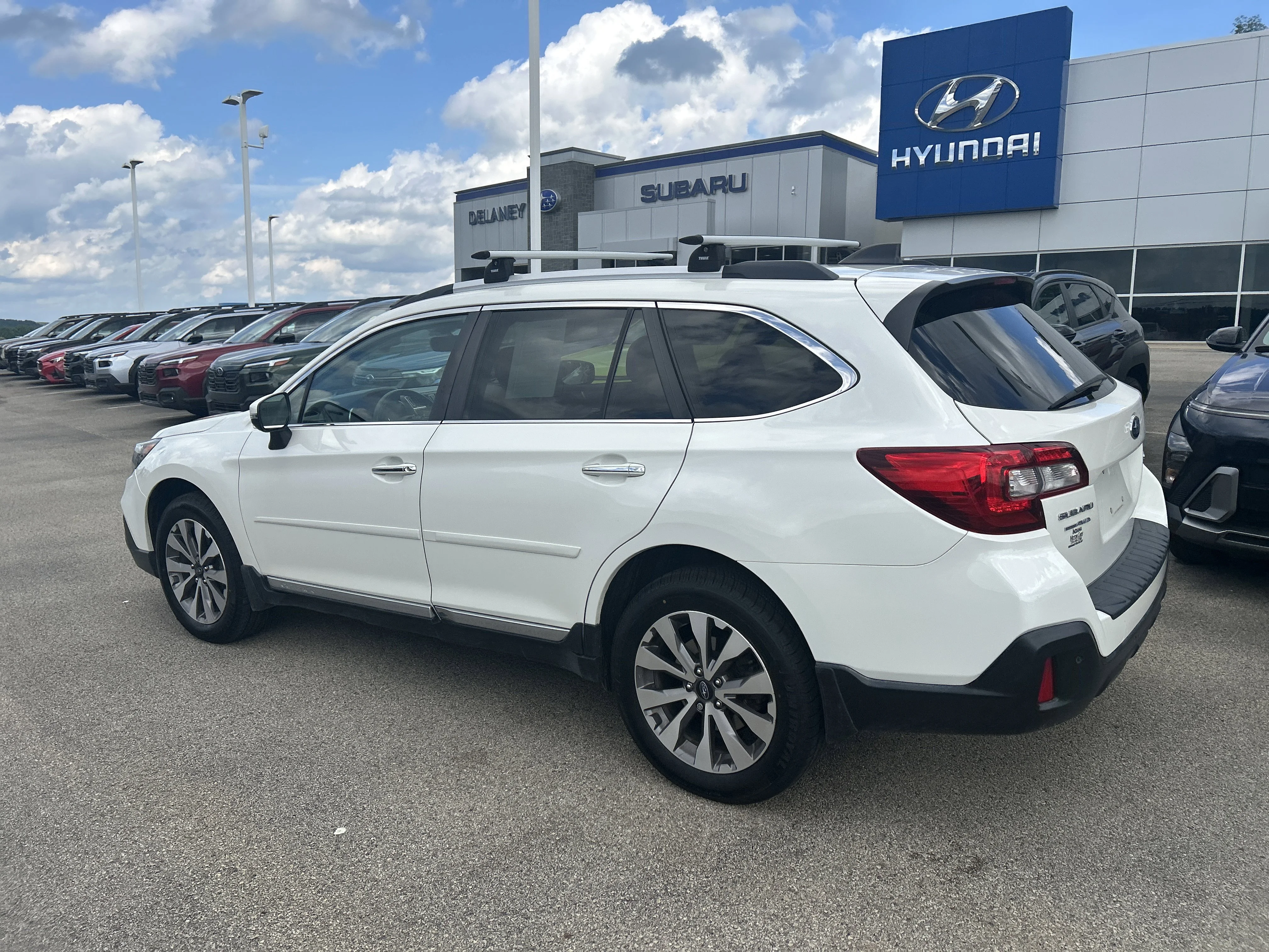 Used 2018 Crystal White Pearl Subaru Touring image 6