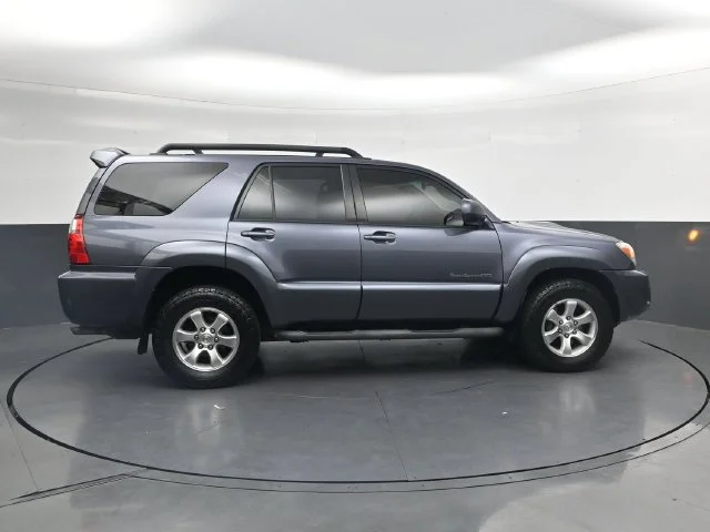Used 2006 Galactic Gray Mica Toyota SR5 Sport image 3