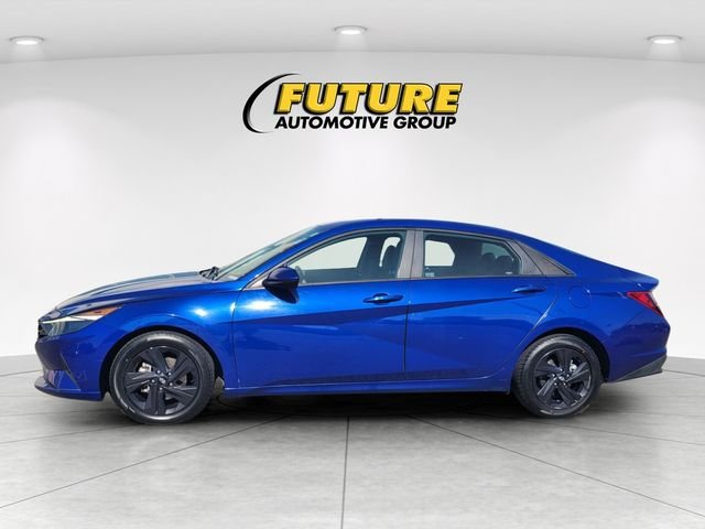 Certified Used 2021 Blue Hyundai SEL image 6