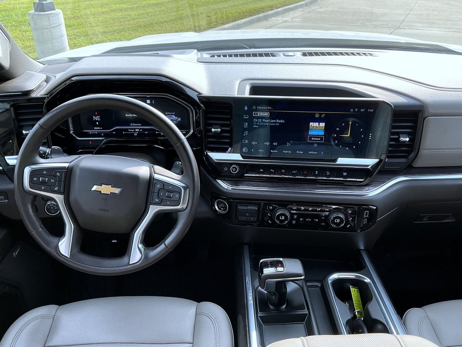 Used 2023 White Chevrolet LTZ image 14