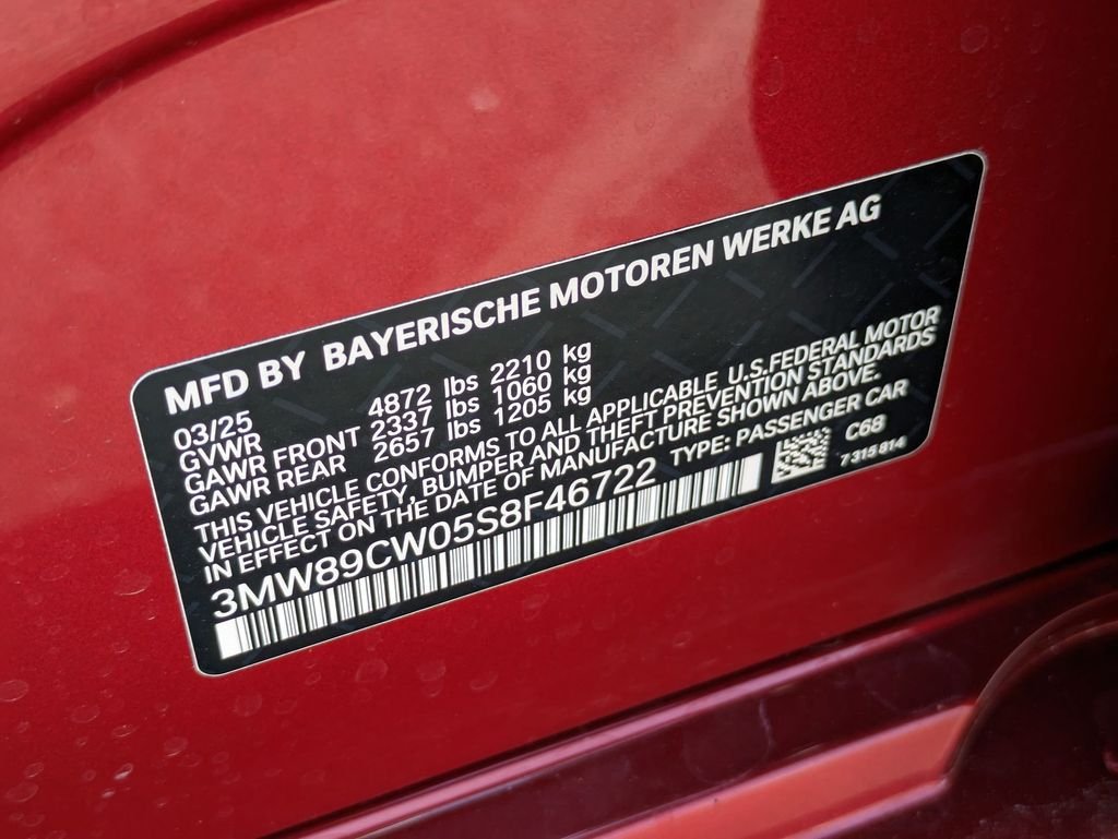 2025 BMW 3 Series 330i - Photo 23