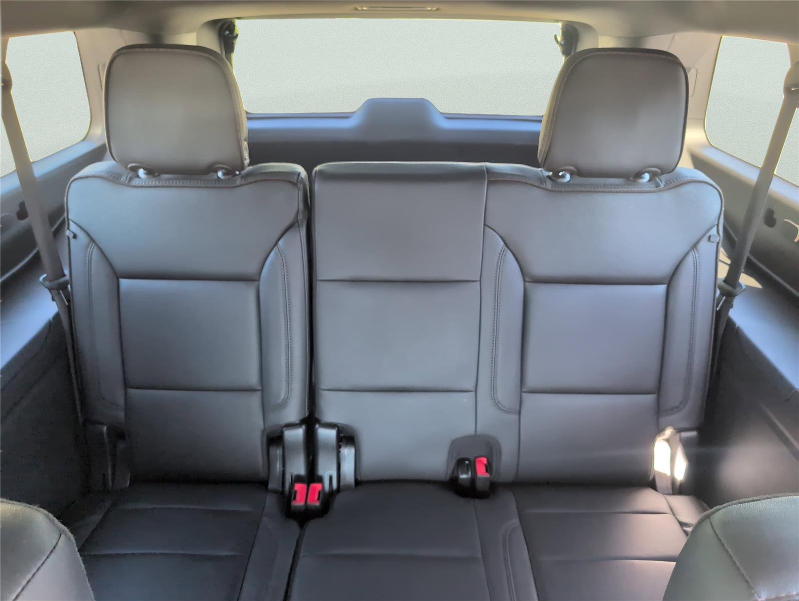 Used 2023 Dark Ash Metallic Chevrolet High Country image 32