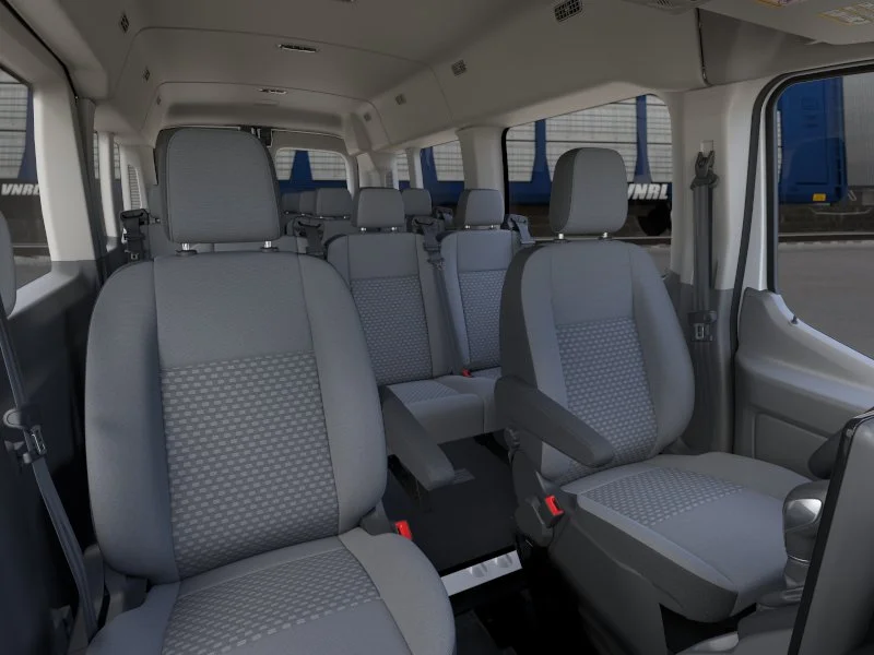 New 2026 Oxford White Ford XLT image 11