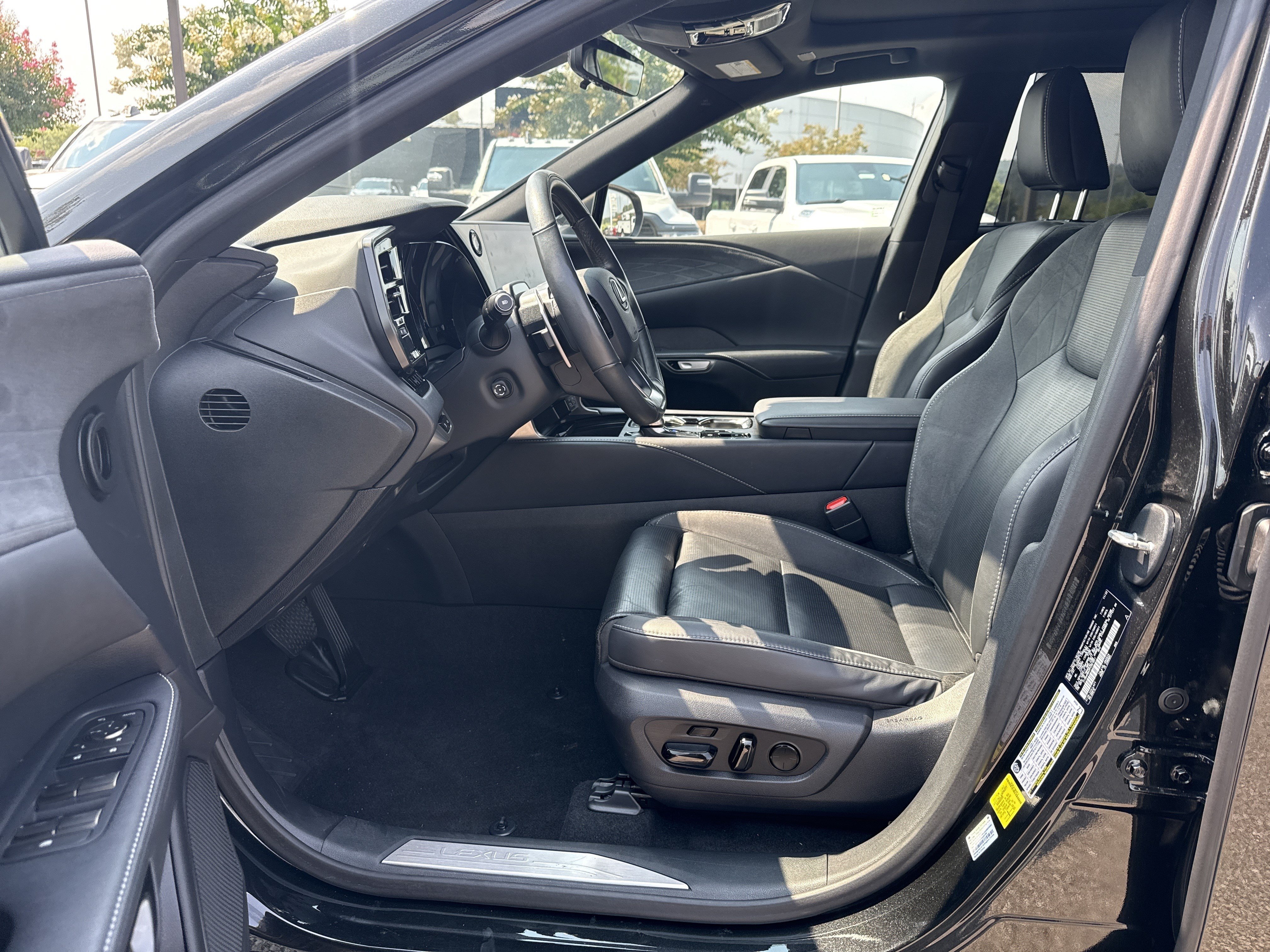 Used 2023 Black Lexus RX 350 Premium image 8