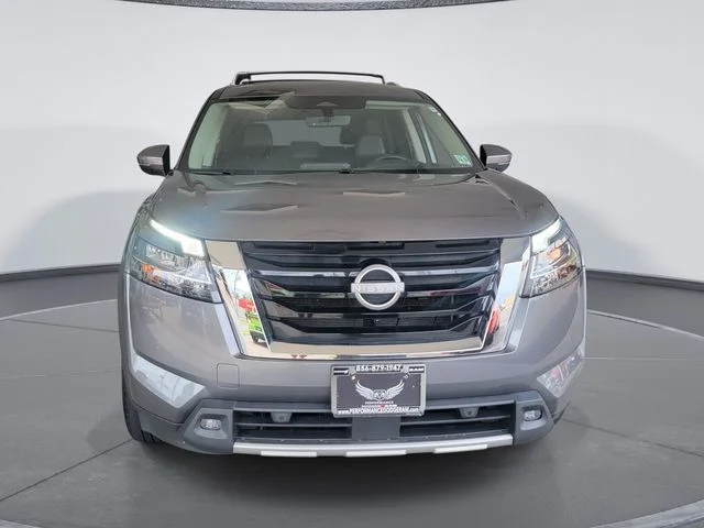Certified Used 2024 Gray Nissan SL image 3