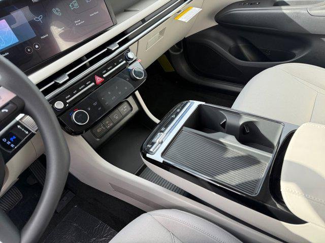 New 2026 Amazon Gray Hyundai SEL AWD image 33