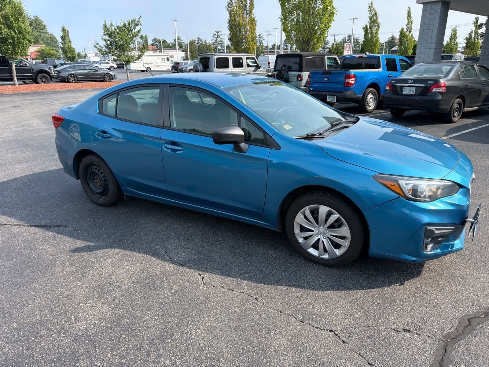 Used 2017 Island Blue Pearl Subaru  image 2