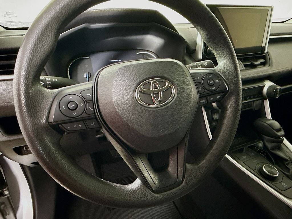 Used 2025 Silver Sky Metallic Toyota Hybrid XLE image 12