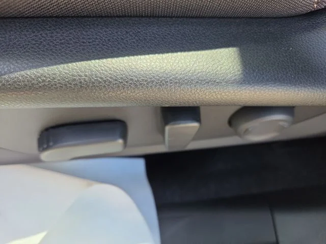 2026 Subaru Outback Limited - Photo 12