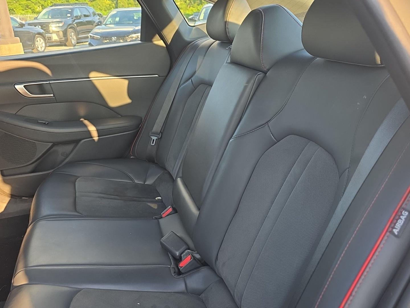 Used 2021 Hampton Gray Hyundai SEL Plus image 17
