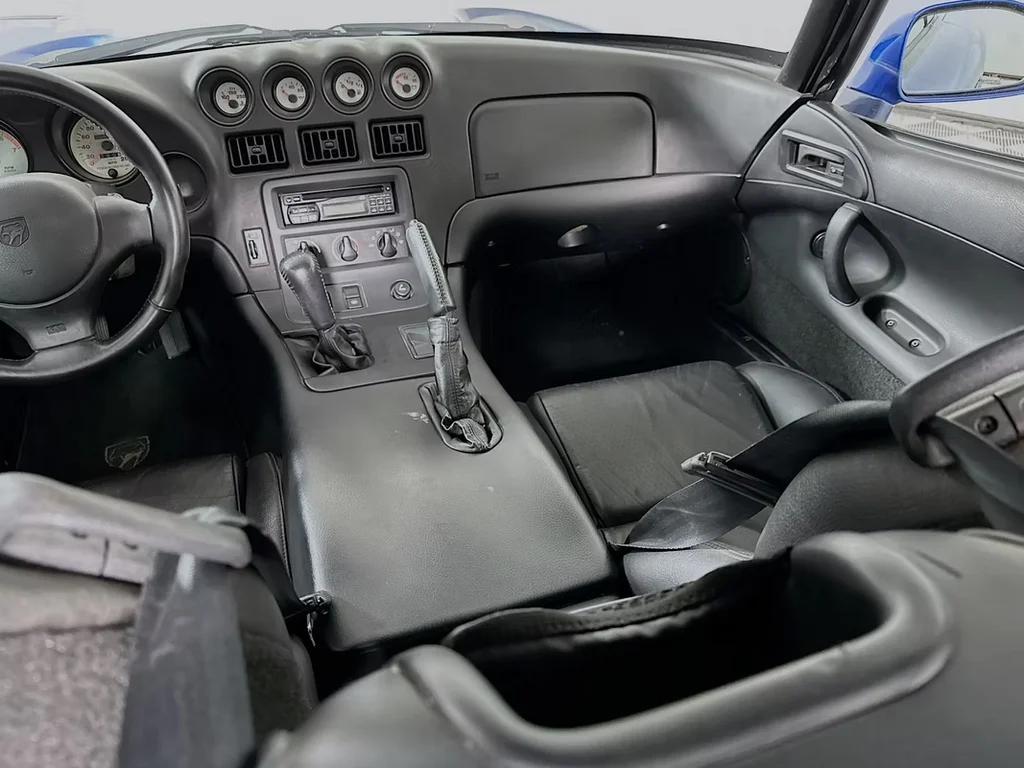 Used 1997 Blue Dodge GTS image 21