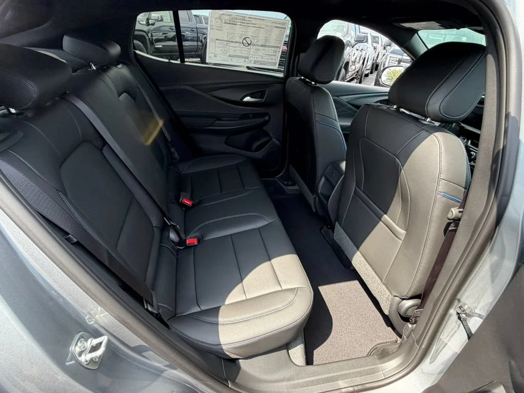 2026 Buick Envista Sport Touring - Photo 18