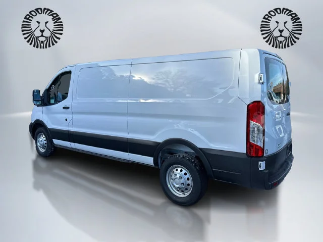 2025 Ford Transit Van Base - Photo 9