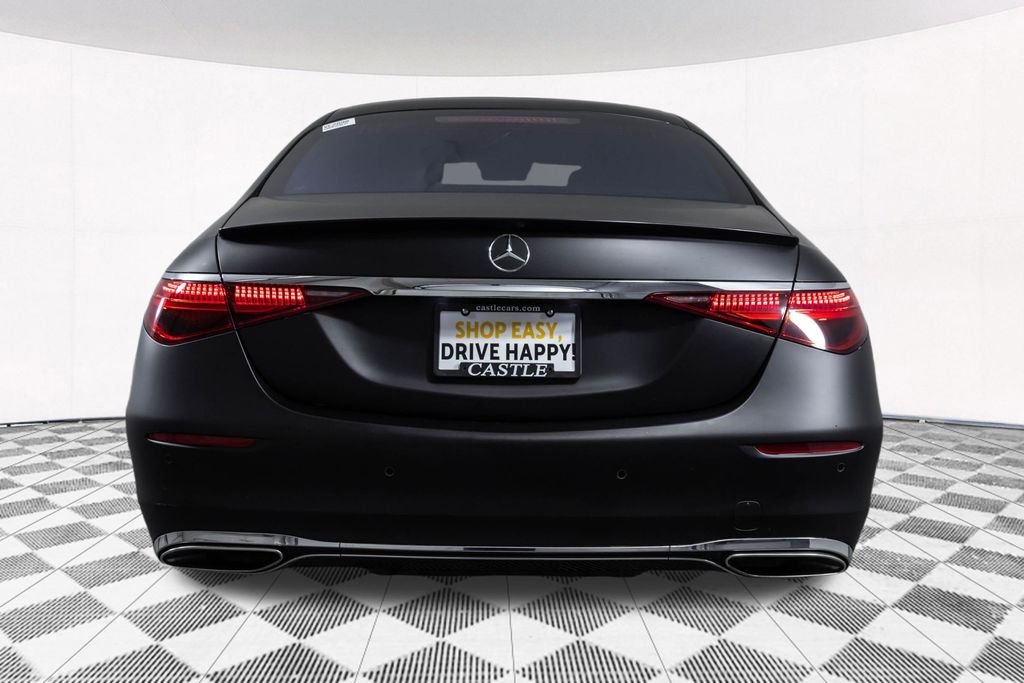 Used 2022 Black Mercedes-Benz S 580 image 13