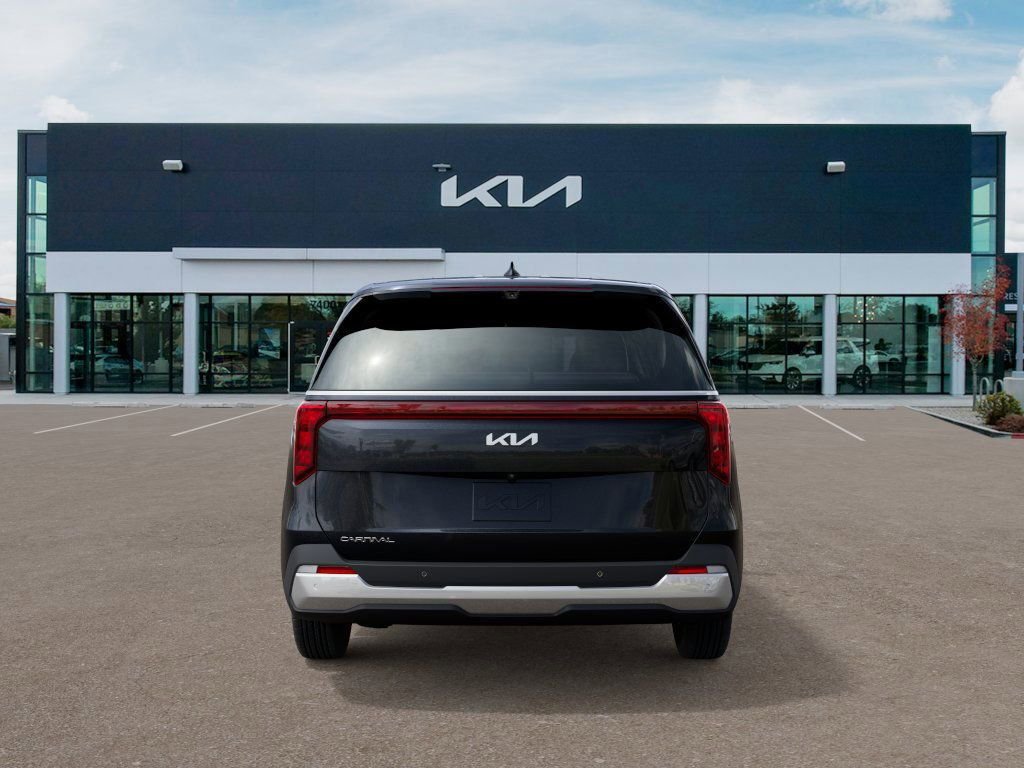 Used 2026 Gray Kia LXS image 5