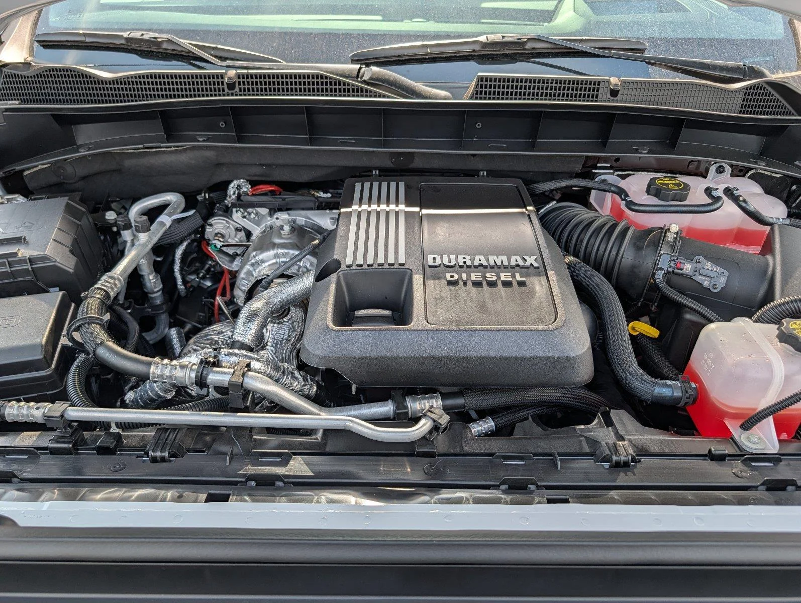 New 2026 Glacier White Tricoat GMC Denali image 40