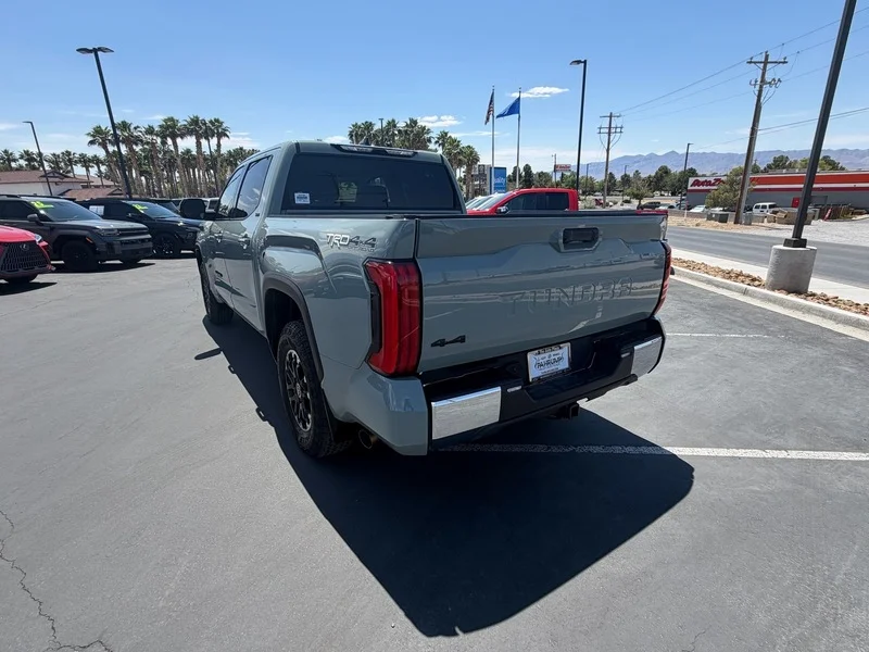 Used 2023 Green Toyota SR5 image 5