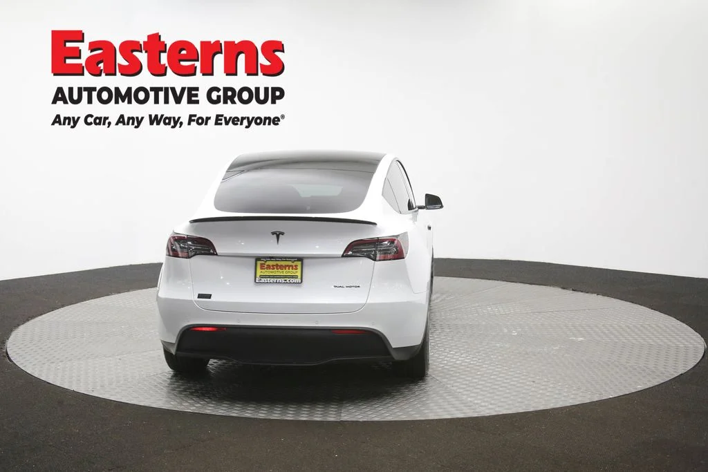 Used 2020 White Tesla Long Range image 33